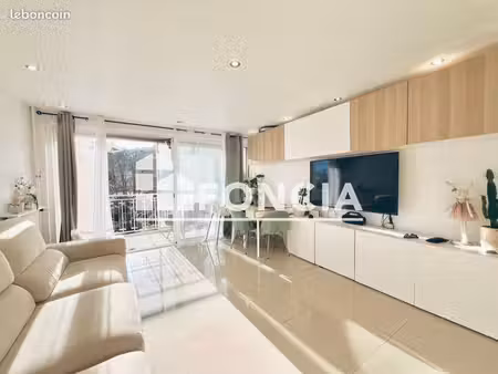 appartement 3 pièces 52.69m² à louer 1290 - mandelieu la napoule 06210