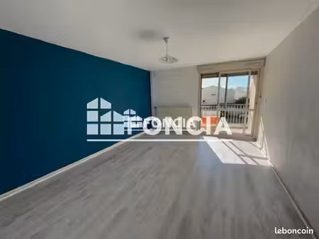 appartement 30.78m² à louer 545 - st martin de crau 13310