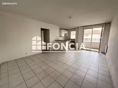 appartement 2 pièces 44.62m² à louer 825 - vitrolles 13127