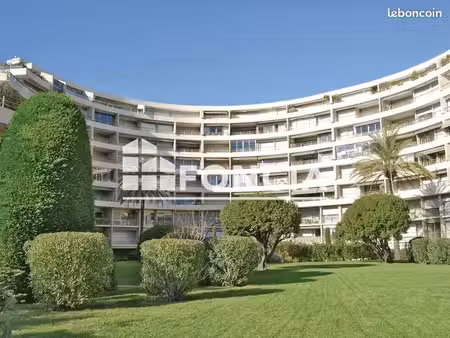 stationnement à louer 82 - cannes la bocca 06150