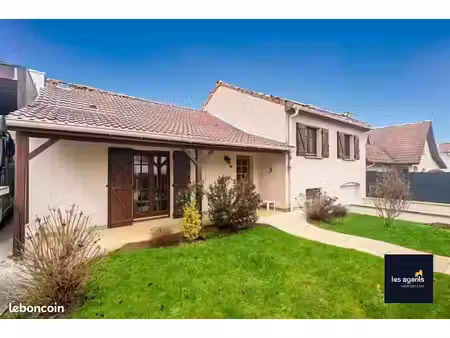 maison 6 pièces 110 m²