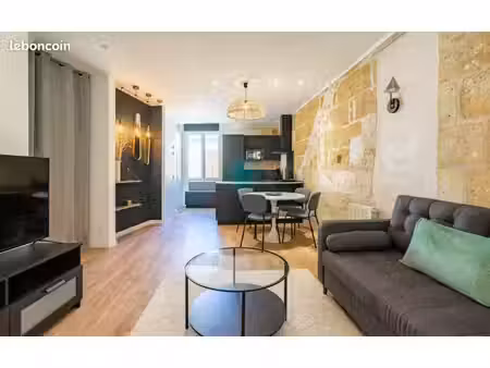 ?t1 :- 30.5 m² rdc :-◊rue boreau - angers