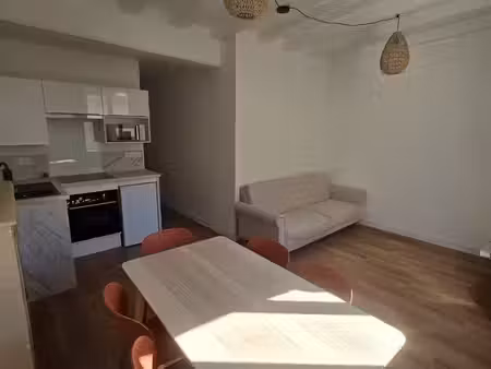 t2 meublé 40 m2