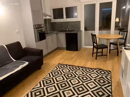 studio meublé 22 m2 cœur de ville