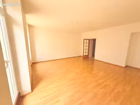 appartement 3 pièces 76 m²