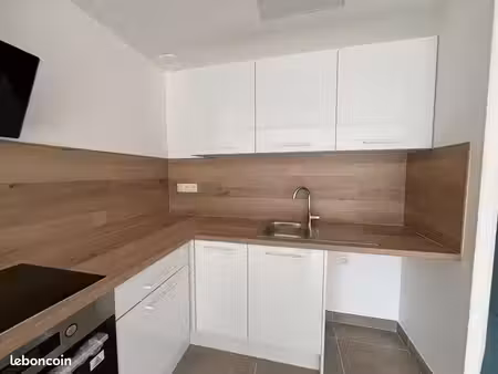 maison neuve t3  jardin  centre village  56m2