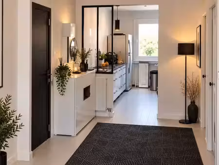 71 m² baigné de lumière – balcon  parking sécurisé – firminy