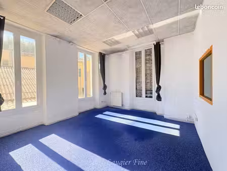bureaux 106 m² marseille