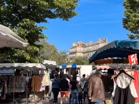 ? à vendre – emplacements sur les marchés de marseille ?