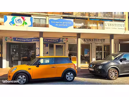 murs commerciaux loués 70 m² – marseille 9e – grande vitrine – excellent état