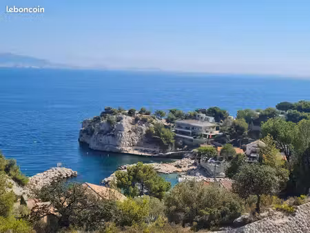 restaurant vue mer dans calanque