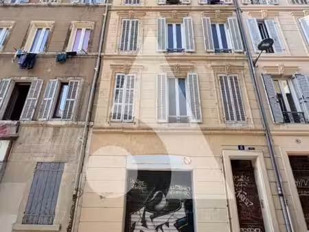 local commercial 84 m²