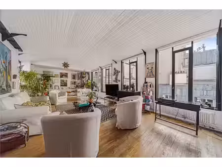 paris 2e – duplex de caractère au cœur du paris historique – 120 m²
