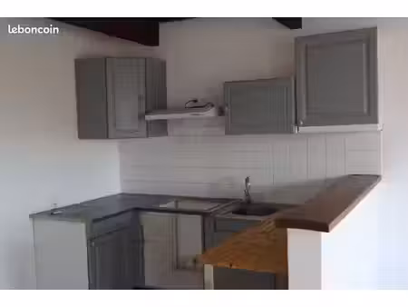 t3 saint martin dans immeuble collectif