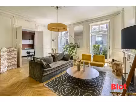 appartement haussmannien - ascenseur - 169m² - 4 chambres