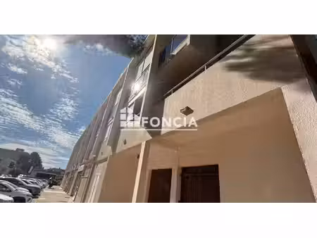 hyères 5 min du centre : charmant studio avec loggia fermée  sans vis-à-vis