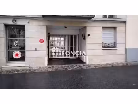 à vendre – box en sous-sol – versailles rive droite