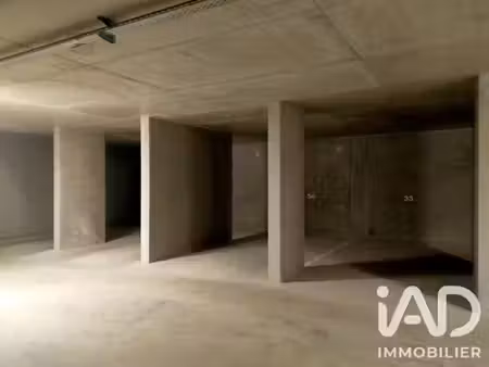 vente parking 13 m²