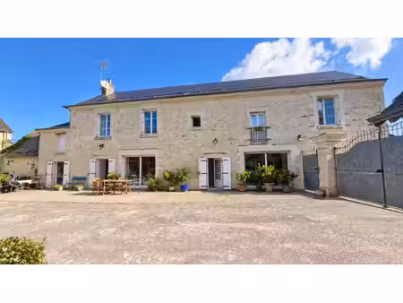 propriété de caractère 3 habitations  dépendances et insta