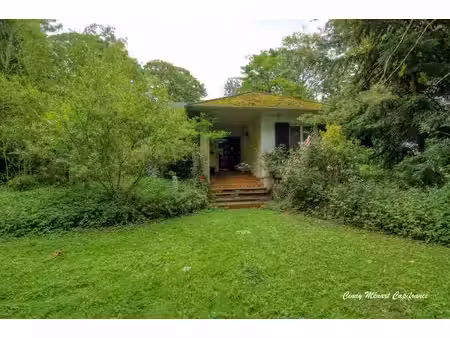 dpt moselle (57)  à vendre boulay moselle propriété de 57 ares  maison p8 à rénover complè