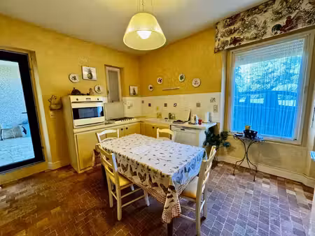 vente maison 9 pièces 306 m² nouaillé-maupertuis (86340)