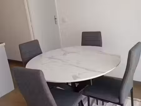 location appartement 3 pièces 63 m² à pontoise (95000)