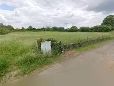 vente terrain à aigondigné (79370) : à vendre / aigondigné