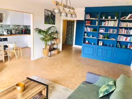 écully centre – t5 112 m² – 4 chambres – terrasse plein sud – vue panoramique