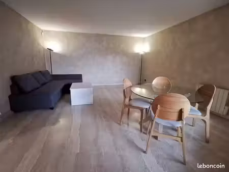 location d'un t3 meublé au place de l'europe  69006  lyon