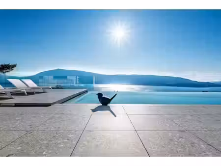 villa de luxe à vendre à veyrier-du-lac