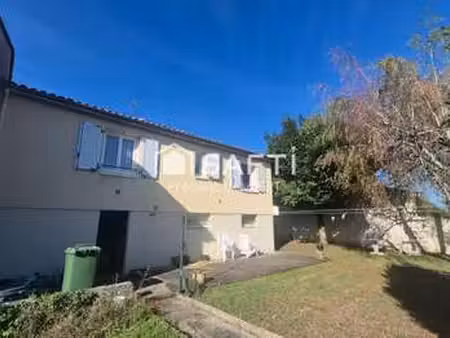 vente maison à sainte-pezenne (79000) : à vendre / 90m² sainte-pezenne
