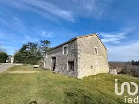 vente maison à montbron (16220) : à vendre / 162m² montbron