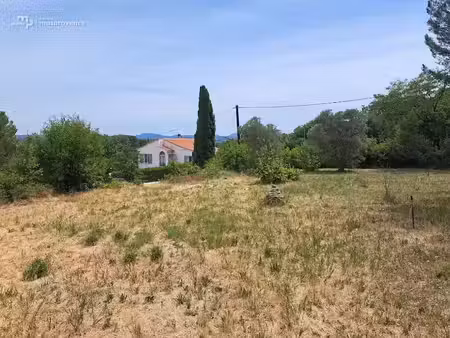 vente terrain 1800 m² à eguilles (13510)  480 000 €