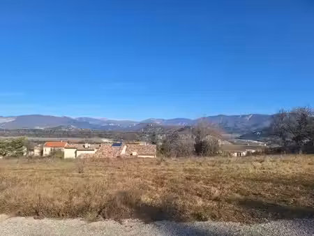 vente terrain 585 m² à aubignosc (04200)  96 600 €