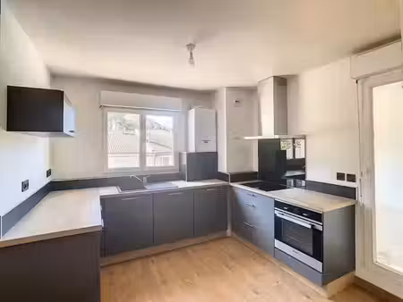 location duplex 3 pièces 77.19 m² à tournon-sur-rhône (07300)  675 €