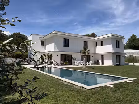 vente villa 8 pièces