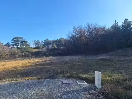 vente terrain 815 m² à aubignosc (04200)  134 500 €