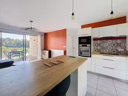 location appartement 2 pièces 52 m² à rodez (12000)