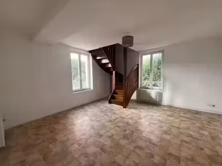 location appartement 3 pièces 53.34 m² à saâcy-sur-marne (77730)  725 €