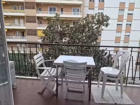 location meublée appartement 0 pièces 32.54 m² à menton (06500)  778 €