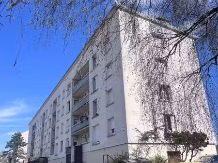 t5 avec balcon proche centre ville