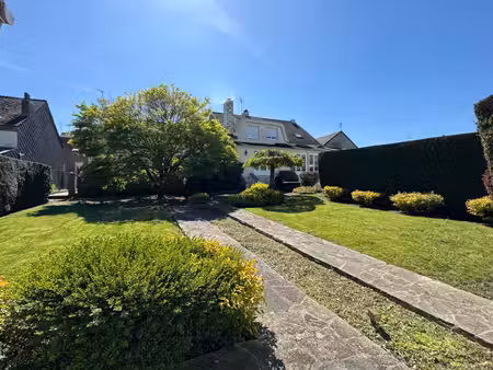élégante maison semi-individuelle – centre-ville de fourmies – 159 m² – jardin arboré – ga