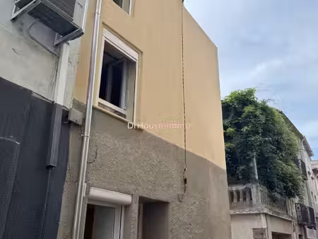 charmante maison mitoyenne de 2 pièces à louer à ille-sur-têt