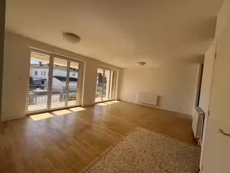 location appartement 3 pièces 68.3 m² à romans-sur-isere (26100)  885 €