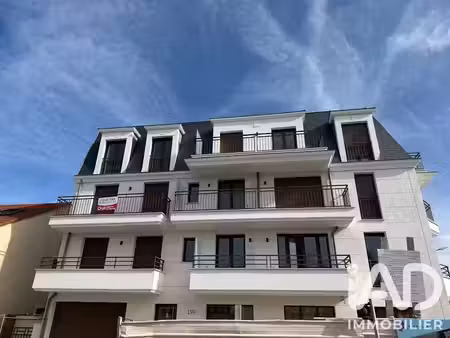 location appartement 2 pièces 47 m² à sainte-genevieve-des-bois (91700)  934 €