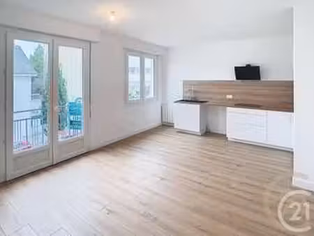 location appartement 5 pièces à saint-nazaire (44600) : à louer 5 pièces / 83m² saint-naza