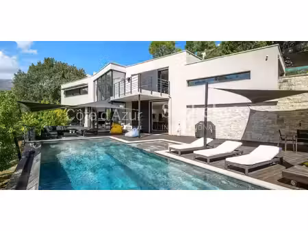 maison avec piscine et terrasse la colle-sur-loup (06)