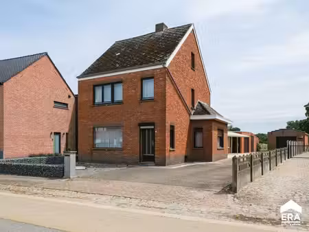 maison charmante avec potentiel de rénovation à laakdal