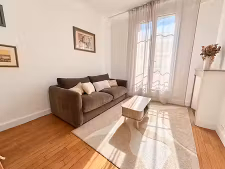 location appartement 2 pièces 42.37 m² à clichy (92110)  1 400 €