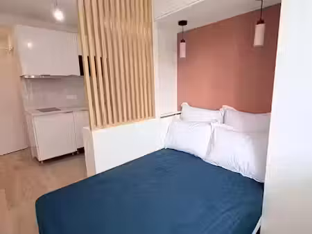 location meublée appartement 1 pièce 20 m² à paris 16ème (75016)  1 500 €